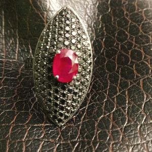 Vintage fashion ring